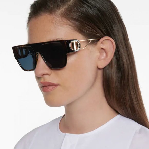 Dior Accessories - Christian Dior 30Montaigne S3U Sunglasses Rectangular Logo Black Gold Oversized